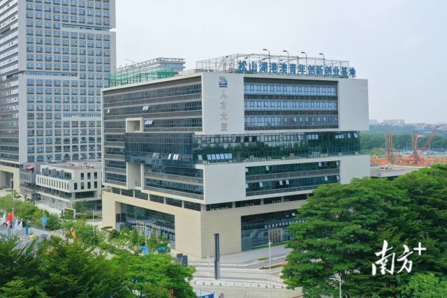 創(chuàng)新創(chuàng)業(yè)基地 創(chuàng)新創(chuàng)業(yè)基地.jpg