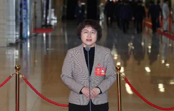 省政協委員,廣東工業大學黨委常委、統戰部部長李靖茂:重視并開展好體育大課間